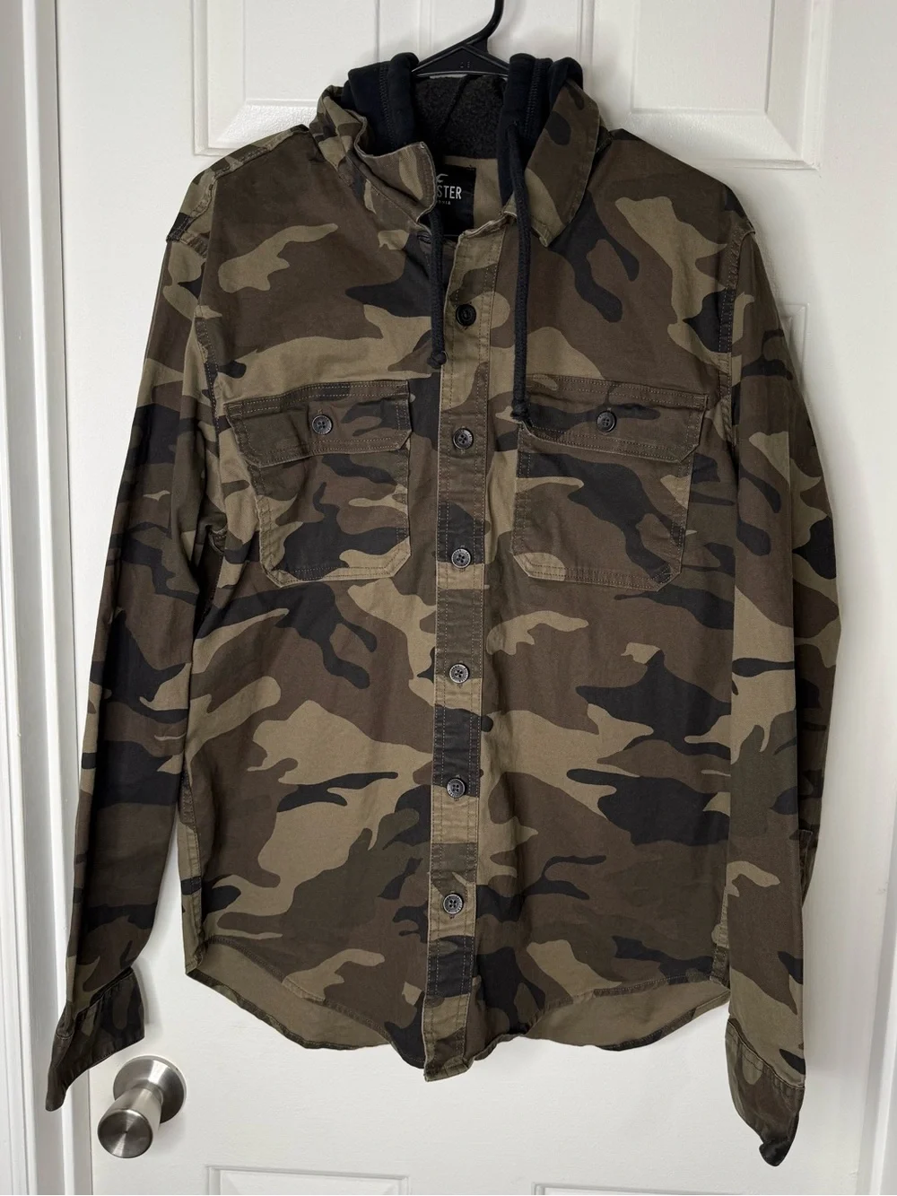 Hollister Men's Hooded Camo Utility Shirt Jacket - Olive & Black